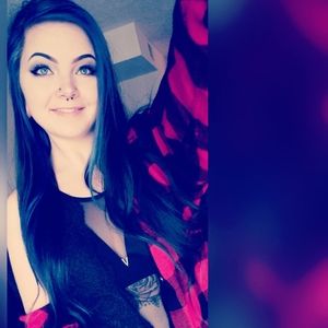 Meet your Posher, Amber